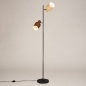Foto 15731-4: Staande lamp met twee kappen in beige en taupe