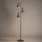 Foto 15755-3: Sage green vloerlamp van metaal met drie E27 spots 