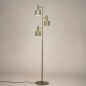 Foto 15755-7: Sage green vloerlamp van metaal met drie E27 spots 
