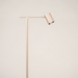 Foto 15811-6: Slanke beige vloerlamp met richtbare LED-verlichting, dimbaar met touchdimmer