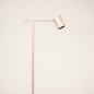 Foto 15811-8: Slanke beige vloerlamp met richtbare LED-verlichting, dimbaar met touchdimmer