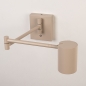 Foto 15813-6: Beige wandlamp met knikarm en dimbare led verlichting 