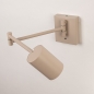 Foto 15813-7: Beige wandlamp met knikarm en dimbare led verlichting 