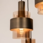 Foto 15857-10: Hanglamp met drie kokers van bruinkleurig glas met bronzen kokers aan een ronde plafondplaat