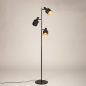 Foto 15889-14: Zwarte vloerlamp met 3 richtbare spots en schakelaar op de kappen 