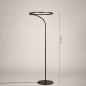 Foto 15927-1 maatindicatie: Zwarte led vloerlamp met flexibele lichtcirkel