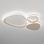 Foto 15940-2: Beige led plafondlamp met organische vormen