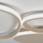 Foto 15940-8: Beige led plafondlamp met organische vormen
