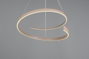 Foto 15973-1: Taupe led hanglamp met krul, modern, minimalistisch en stijlvol