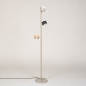 Foto 16102-4: Stijlvolle beige vloerlamp met drie bollen in verschillende kleuren