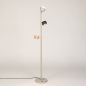 Foto 16102-5: Stijlvolle beige vloerlamp met drie bollen in verschillende kleuren