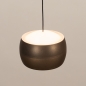 Foto 16119-9: Brons kleurige hanglamp, voorzien van drie lichtpunten, een easy lift systeem en een dim to warm functie