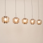 Foto 16132-2: Glazen hanglamp met vijf glazen uitgevoerd in brons/champagne, voorzien van easy lift systeem