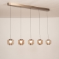 Foto 16132-4: Glazen hanglamp met vijf glazen uitgevoerd in brons/champagne, voorzien van easy lift systeem