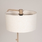 Foto 16166-5:  Eigentijdse beige vloerlamp met crèmekleurige, linnen kap. 