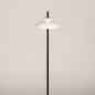 Foto 16169-5: Eigentijdse, moderne zwarte vloerlamp voorzien van beige craquelé kap
