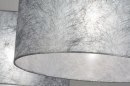 Foto 30100-10: Dubbele pendellamp in extra lange, verstelbare uitvoering voorzien van twee zilverkleurige, stoffen kappen.