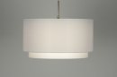 Foto 30141-2 vooraanzicht: Moderne hanglamp voorzien van een dubbele stoffen kap in witte kleur.