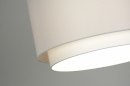 Foto 30141-6 detailfoto: Moderne hanglamp voorzien van een dubbele stoffen kap in witte kleur.