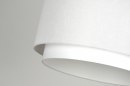 Foto 30141-7 detailfoto: Moderne hanglamp voorzien van een dubbele stoffen kap in witte kleur.