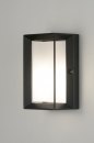 Foto 30262-2 schuinaanzicht: Mat zwarte buitenlamp met led lamp met schemersensor