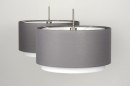 Foto 30415-10: Grote, moderne hanglamp voorzien van twee dubbele kappen in de kleuren grijs en wit.
