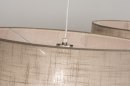 Foto 30625-12 detailfoto: Dubbele hanglamp met twee stoffen kappen in taupe