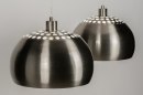 Foto 30632-5 detailfoto: Dubbele hanglamp met twee retro lampenkappen van staal
