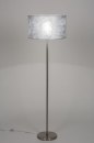 Foto 30643-2 vooraanzicht: Vloerlamp met ronde lampenkap van stof in zilver