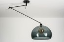 Foto 30740-4: Verstelbare zwarte hanglamp met knikarm en retro bol in rookglas look