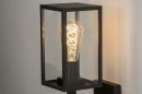 Foto 30772-12: Moderne, zwarte, lantaarn voorzien van een LED-lamp en schemerschakelaar. 