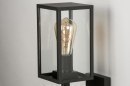 Foto 30772-8: Moderne, zwarte, lantaarn voorzien van een LED-lamp en schemerschakelaar. 