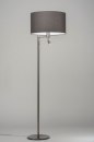 Foto 30778-1: Stehleuchte mit grauem Stoffschirm und zusätzlichem LED-Leselicht