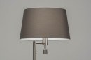 Foto 30782-5 niet_in_feed: Staande lamp met stoffen kap en extra leeslamp 