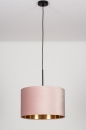 Foto 30931-3: Zwarte hanglamp met roze lampenkap van fluweel met een koperkleurige binnenkant