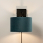 Foto 30935-10: Zwarte wandlamp met Petrol blauwe kap, geschikt voor led verlichting.