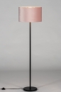 Foto 30967-1 vooraanzicht: Sfeervolle vloerlamp voorzien van een roze kap in zachte uitstraling, geschikt voor led.