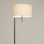 Foto 31014-11 vooraanzicht: Staande schemerlamp met leeslamp en beige linnen lampenkap