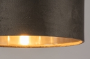 Foto 31071-8 detailfoto: Zwarte tafellamp in strak design met luxe grijze velvet lampenkap