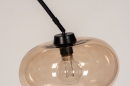 Foto 31134-10 detailfoto: Grote zwarte retro booglamp met amberkleurige glazen kap
