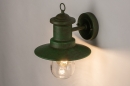 Foto 31151-4: Nostalgische Wandlampe / Außenlampe / Fischerlampe in grüner Farbe, ausgestattet mit einer LED-Lampe und Dämmerungsschalter.