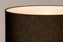 Foto 31166-6 detailfoto: Driepoot vloerlamp in trendkleur terracotta met zwarte stoffen lampenkap 