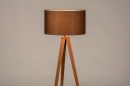 Foto 31169-4 vooraanzicht: Driepoot vloerlamp in trendkleur terracotta met bruine stoffen lampenkap 