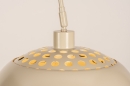 Foto 31176-4: Sandfarbene XL-Hängeleuchte mit Gelenkarm und beigem Retro-Lampenschirm