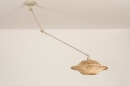 Foto 31228-4 schuinaanzicht: Zandkleurige hanglamp met knikarm en ronde rotan kap
