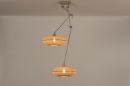 Foto 31237-4 schuinaanzicht: Dubbele hanglamp met rotan kappen en twee zandkleurige knikarmen