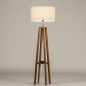 Foto 31261-3 schuinaanzicht: Landelijke vloerlamp van hout met beige linnen lampenkap