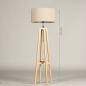 Foto 31270-14: Landelijke vloerlamp van licht hout met beige linnen lampenkap