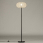 Foto 31279-16: Lampion vloerlamp met zwart armatuur en beige kap van stof
