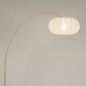 Foto 31282-3: Grote staande booglamp in zand met beige lampion kap van stof